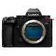 PANASONIC LUMIX S5 MARK II PROMO GARANTIE 3 ans. MATERIEL PROVENANCE PANASONIC FRANCE. Emballage securisé de vos commandes. Livré avec Facture dont TVA.