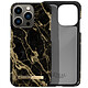 iDeal of Sweden Coque pour iPhone 13 Pro Marbré Luxe Ultra fine Golden Smoke Marble Noir / Or Design marbré noir et des veines dorées, accentué par une plaque dorée "IDEAL OF SWEDEN".