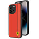 Ferrari Coque pour iPhone 14 Pro Bi-matière Effet Carbone Compatible QI Rouge - Fabriquée sous licence officielle Ferrari pour garantir qualité et authenticité