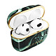 iDeal of Sweden Coque pour AirPods 3 Marbrée Élégante Golden Olive Marble Vert Foncé Coque Golden Olive Marble signée iDeal of Sweden, du relooking haut de gamme pour votre AirPods 3