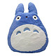 Mon voisin Totoro - Coussin Nakayoshi Blue Totoro Coussin Mon voisin Totoro, modèle Nakayoshi Blue Totoro.
