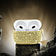 Avis Guess Coque pour Airpods 3 4G Diamond avec Charm Triangle Scintillant Ornée de Strass Dorée