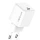 Forever Chargeur Secteur Rapide USB-C 30W Power Delivery GaN Blanc Ce chargeur secteur USB-C délivre une puissance de sortie jusqu'à 30W via la technologie Power Delivery