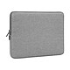 Rivacase Housse de Protection ECO pour Tablette et PC Portable 15.6" Gris Cette housse posède un éxtérieur imperméable en polyester RPET résistant à l'eau et à l'usure quotidienne
