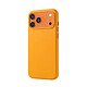 MW Coque Silicone MagSafe pour iPhone 17 Pro Max Aimantée avec Protection Caméra Orange - Coque protégeant complètement votre iPhone 17 Pro Max contre les chocs, rayures et poussières grâce à un silicone de haute qualité absorbant les impacts du quotidien